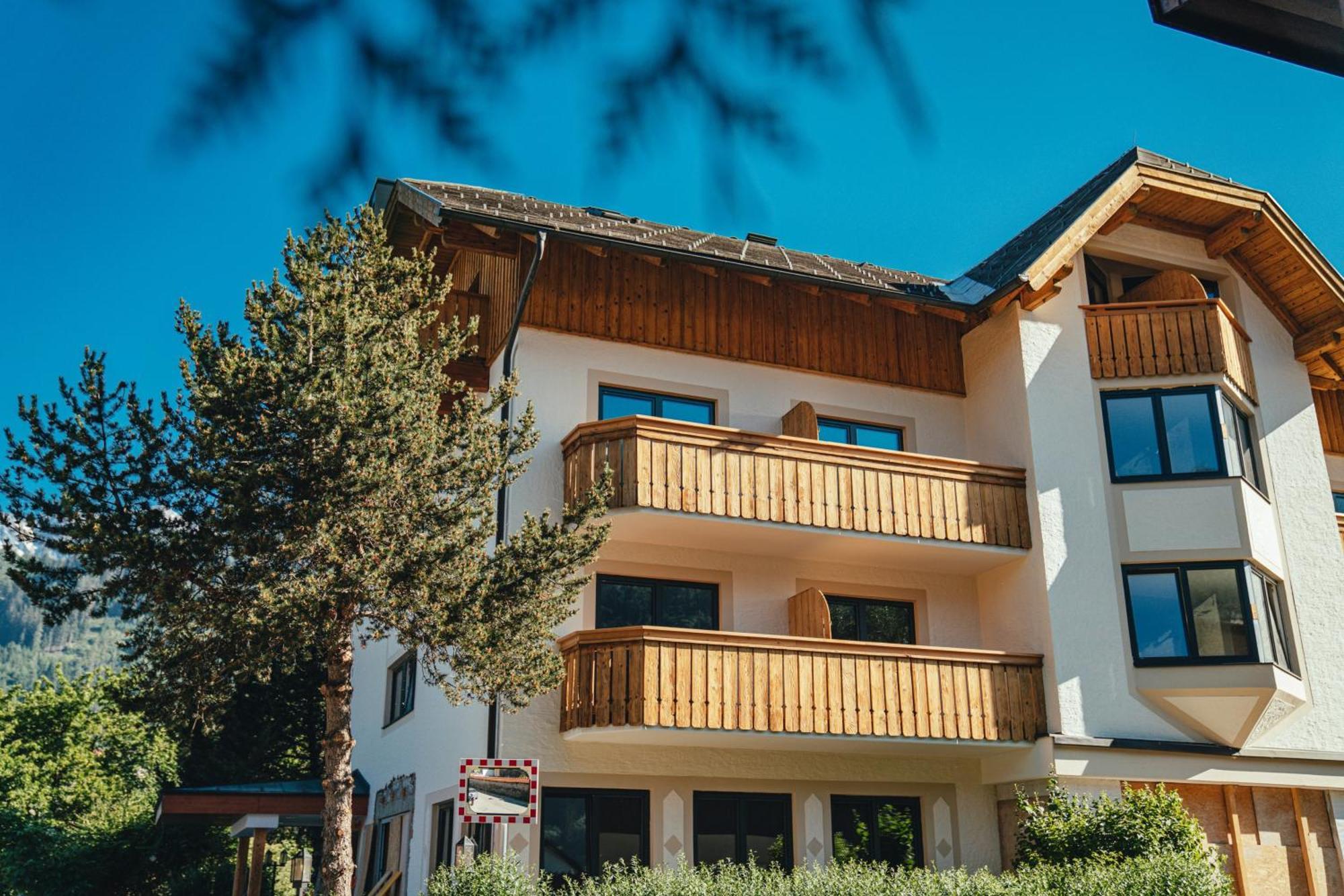 Stadtvilla Schladming Boutiquehotel エクステリア 写真